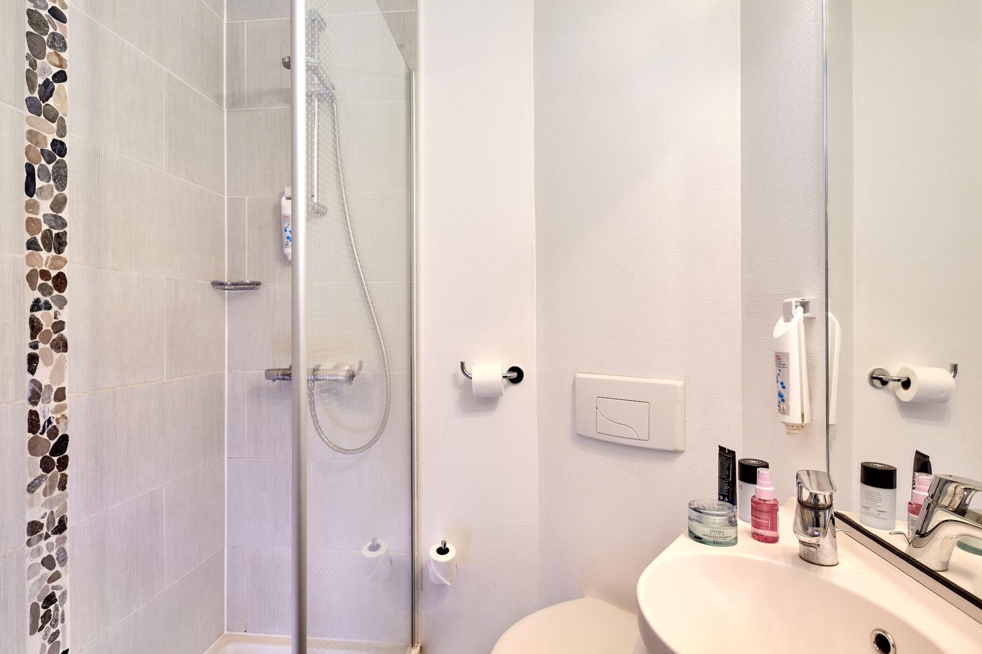 Welcomotel Les Mureaux Bagian luar foto