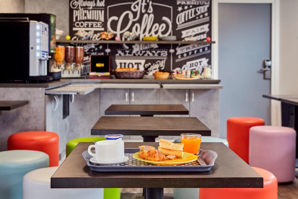 Welcomotel Les Mureaux Bagian luar foto